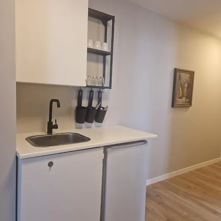 홈스테이 Cozy Retreat In The Heart Of 올레순